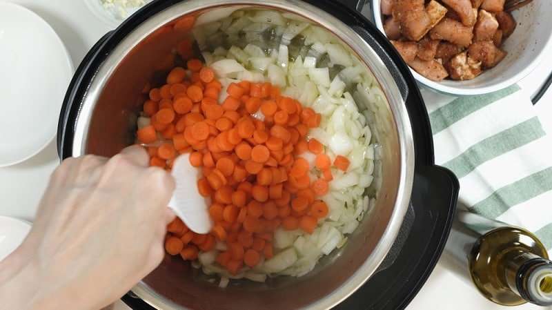 A How To Sauté In Instant Pot Guide