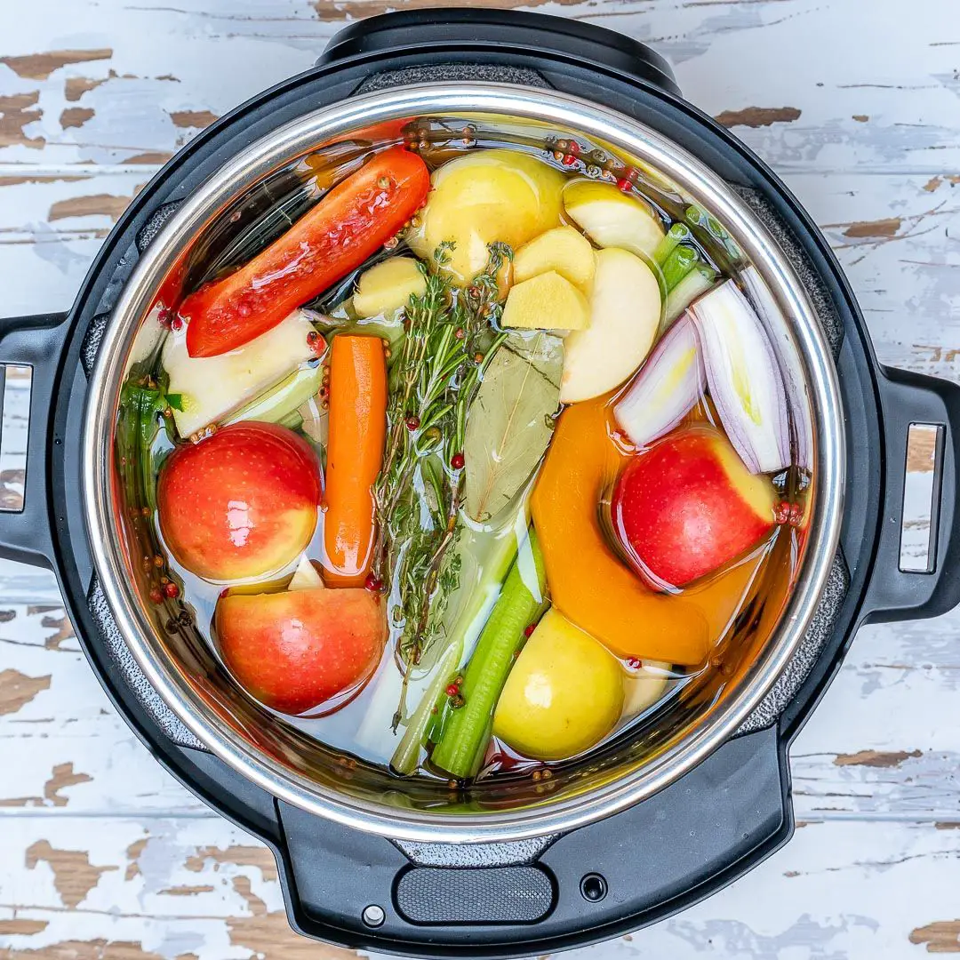 CleanFoodCrush Instant Pot Veggie Broth to Detox and Lower...