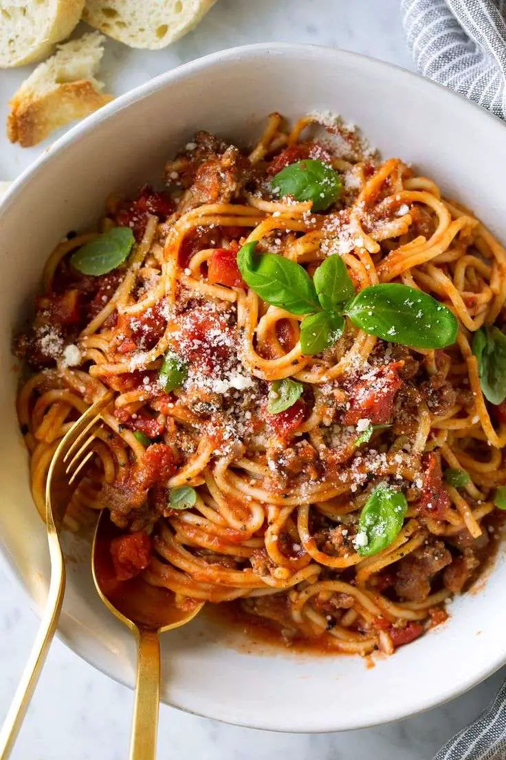 Easy Instant Pot Spaghetti Recipe