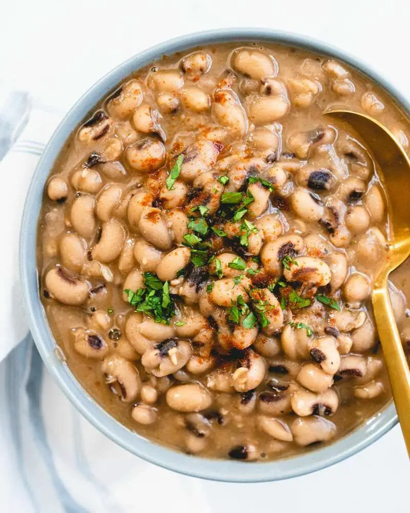 Instant Pot Black Eyed Peas (Fast & Easy!)  A Couple Cooks