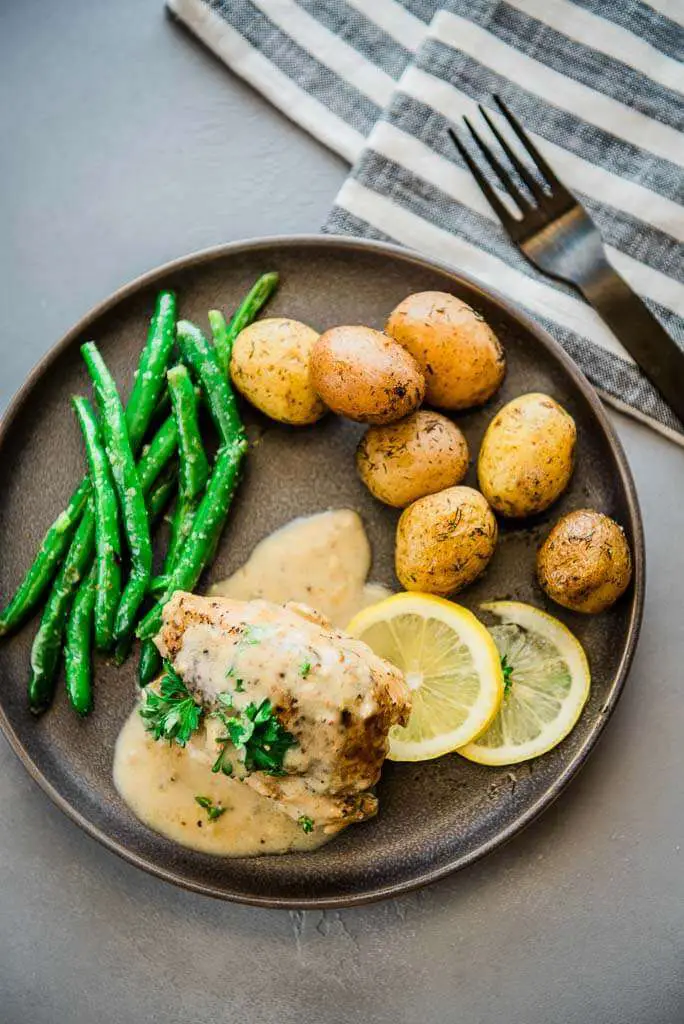 Instant Pot Chicken Thighs with Lemon Sauce